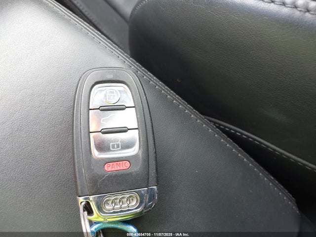 2010 AUDI S5 WAUVVAFR3AA034462 Photo 10