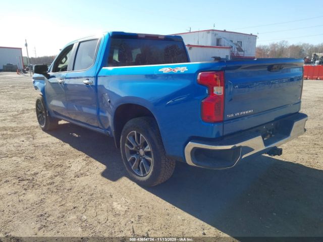 2022 CHEVROLET SILVERADO 1500 1GCPDDEK1NZ592998 Photo 2