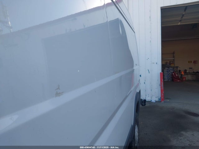 43654745 :رقم المزاد ، 3C6TRVDG9JE148610 vin ، 2018 Ram Promaster 2500 High Roof 159 Wb مزاد بيع