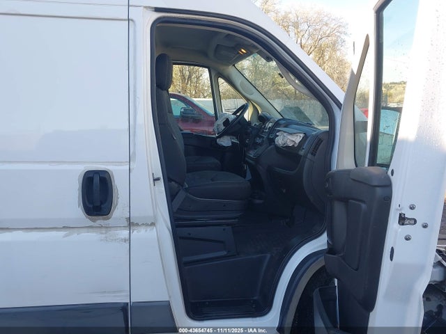 43654745 :رقم المزاد ، 3C6TRVDG9JE148610 vin ، 2018 Ram Promaster 2500 High Roof 159 Wb مزاد بيع