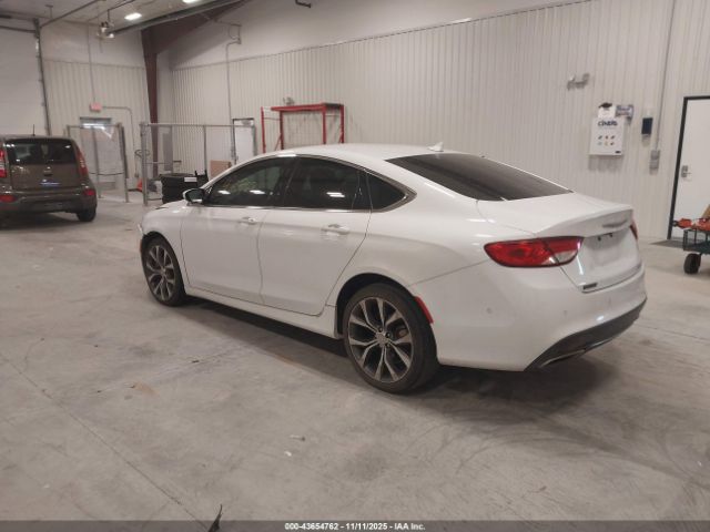 2015 CHRYSLER 200 1C3CCCCG7FN509601 Photo 2