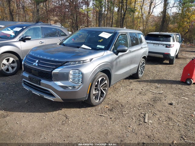 2022 MITSUBISHI OUTLANDER JA4J4UA84NZ062969 Photo 1