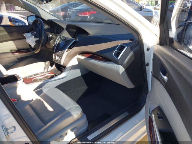 2017 ACURA TLX 19UUB1F56HA003092 Photo 4