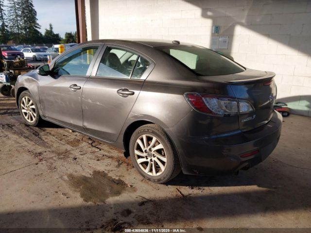2013 MAZDA MAZDA3 JM1BL1WP4D1736465 Photo 2