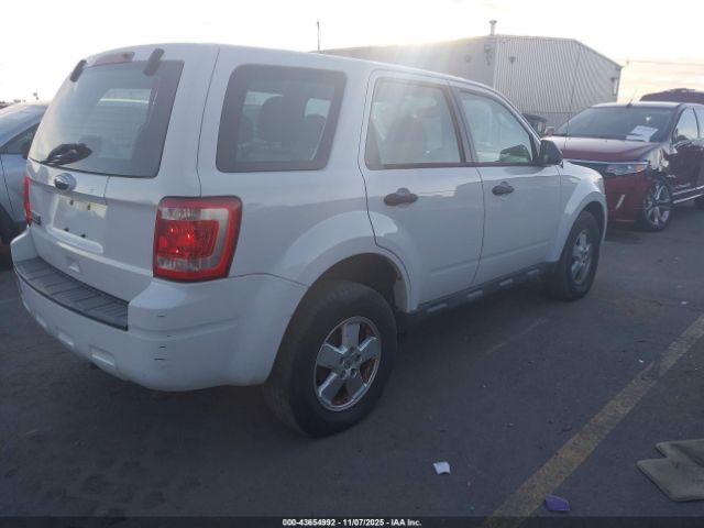 2012 FORD ESCAPE 1FMCU0C73CKA59607 Photo 3