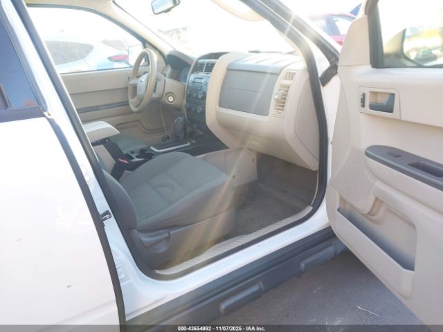 2012 FORD ESCAPE 1FMCU0C73CKA59607 Photo 4