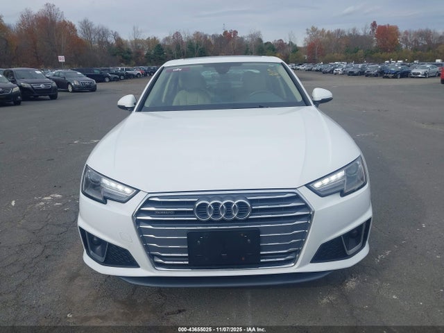 Audi A4 45 Premium 2019 WAUDNAF45KA066914 Image 28