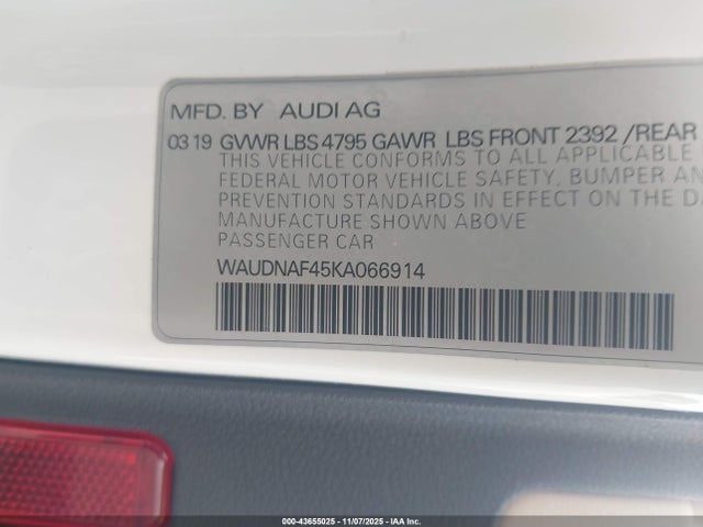 Audi A4 45 Premium 2019 WAUDNAF45KA066914 Image 25