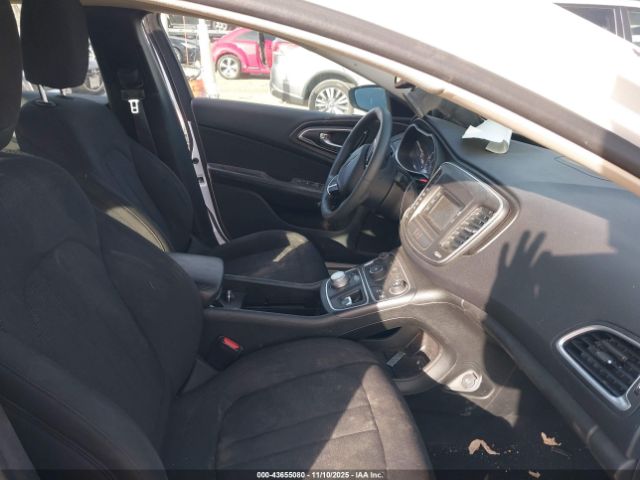 2015 CHRYSLER 200 1C3CCCAB3FN578373 Photo 4