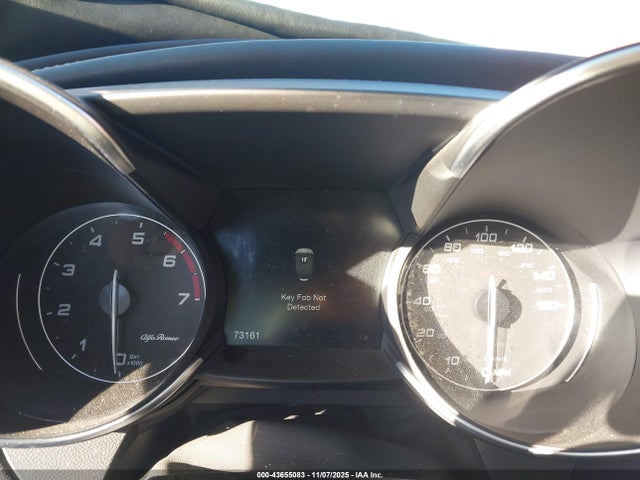 Alfa Romeo Giulia Ti Rwd 2017 ZARFAECN0H7528237 Image 7