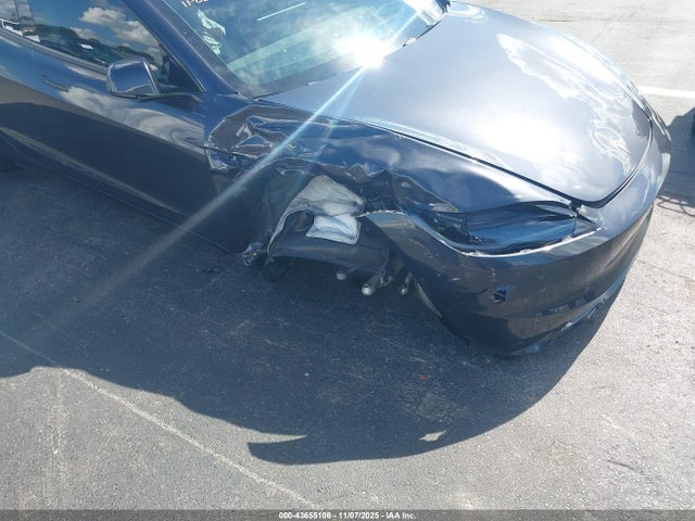2024 TESLA MODEL 3 5YJ3E1EA2RF751525 Photo 5