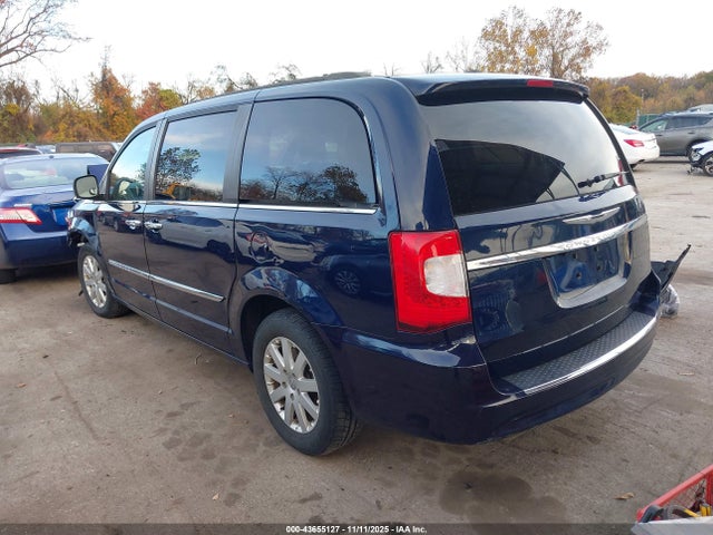 43655127 :رقم المزاد ، 2C4RC1BG7FR577931 vin ، 2015 Chrysler Town & Country Touring مزاد بيع