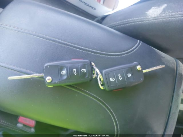 2017 VOLKSWAGEN TIGUAN WVGWV7AX9HK012563 Photo 10