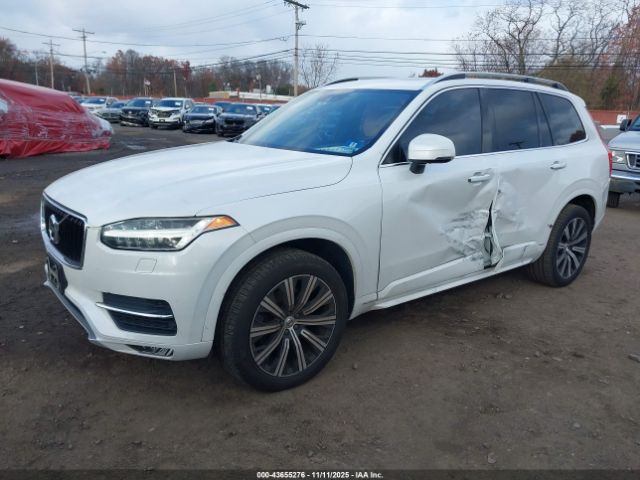 2017 VOLVO XC90 YV4A22PKXH1105648 Photo 1
