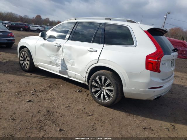 2017 VOLVO XC90 YV4A22PKXH1105648 Photo 2