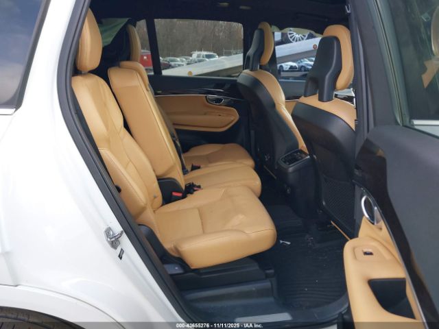 2017 VOLVO XC90 YV4A22PKXH1105648 Photo 7