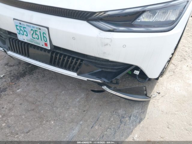 2023 KIA EV6 KNDL34LA1P5612835 Photo 5