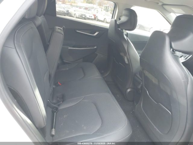 2023 KIA EV6 KNDL34LA1P5612835 Photo 7