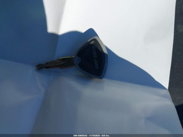 2014 CAN-AM SPYDER ROADSTER 2BXNBDD12EV004601 Photo 10