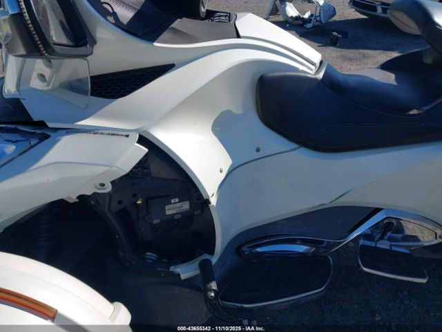 2014 CAN-AM SPYDER ROADSTER 2BXNBDD12EV004601 Photo 8