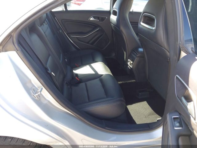 2018 MERCEDES-BENZ CLA 250 WDDSJ4EB7JN582812 Photo 7