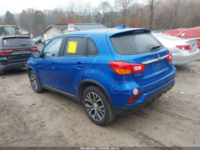 2018 MITSUBISHI OUTLANDER SPORT JA4AR3AU2JU013351 Photo 2