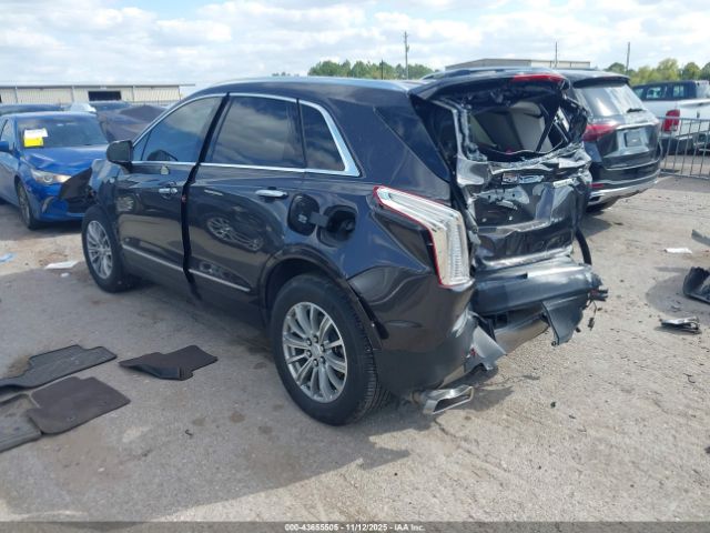 2019 CADILLAC XT5 1GYKNCRS0KZ168763 Photo 2