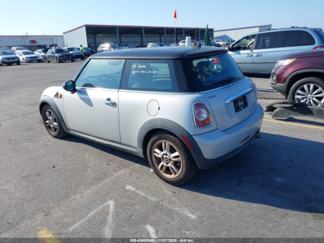 2013 MINI HARDTOP WMWSU3C55DT679383 Photo 2