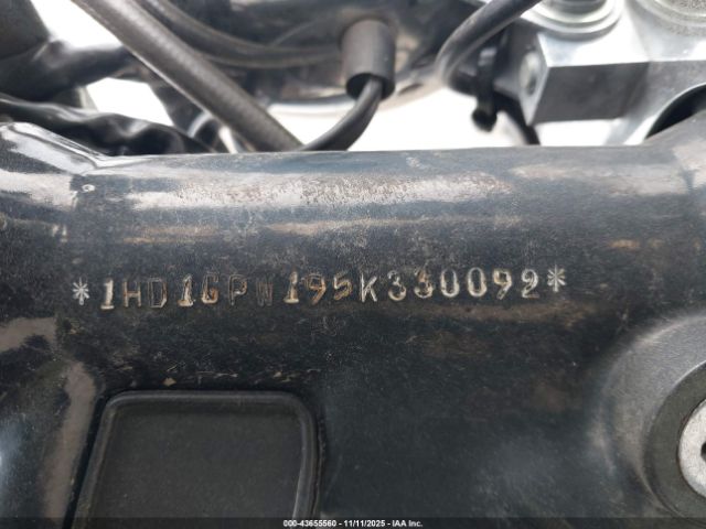 2005 HARLEY-DAVIDSON FXDWGI 1HD1GPW195K330092 Photo 9