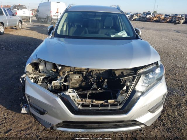 2018 NISSAN ROGUE KNMAT2MT8JP537610 Photo 5