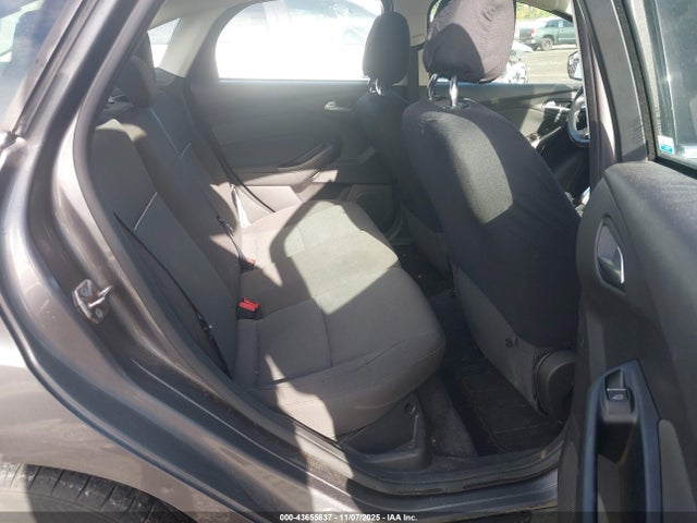 43655637 :رقم المزاد ، 1FAHP3H21CL184105 vin ، 2012 Ford Focus Sel مزاد بيع