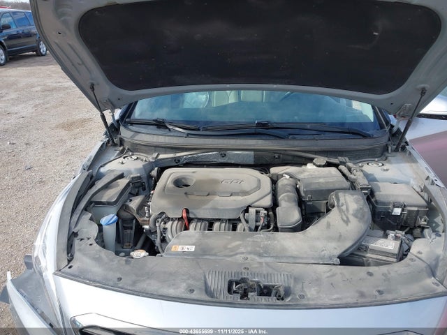 Hyundai Sonata Limited 2015 5NPE34AF0FH157207 Image 10