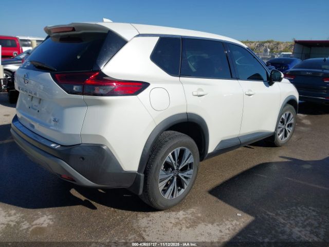 2021 NISSAN ROGUE 5N1AT3BA9MC679592 Photo 3