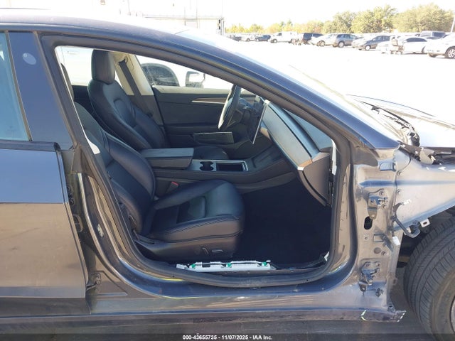 Tesla Model 3 Long Range Dual Motor All-wheel Drive 2022 5YJ3E1EB3NF206761 Image 5