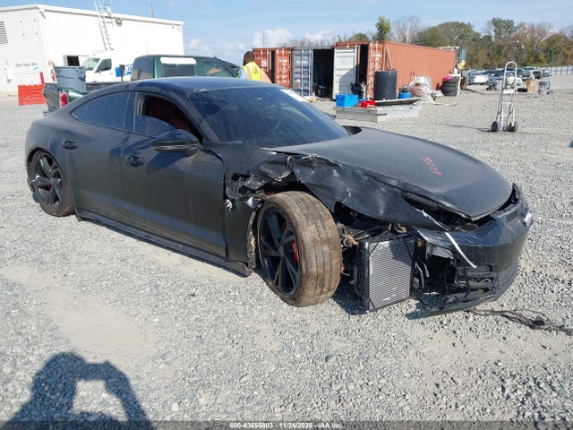 2023 AUDI E-TRON GT WAUEJBFW3P7002169