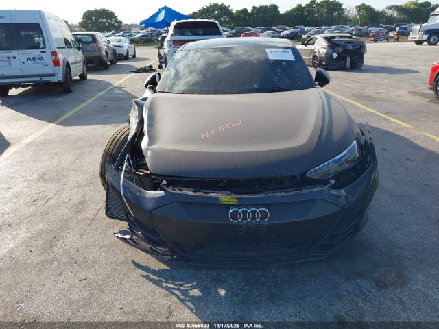 2023 AUDI E-TRON GT WAUEJBFW3P7002169 Photo 5