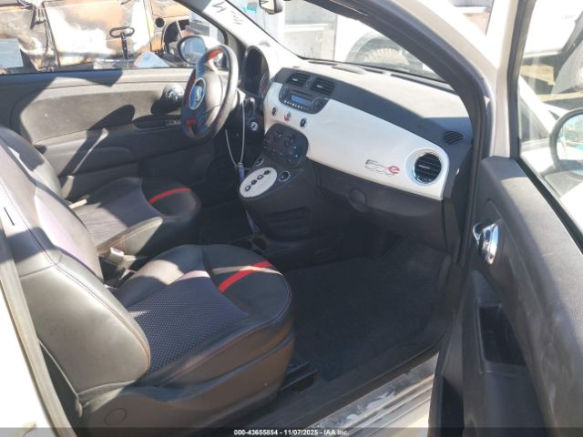 2013 FIAT 500E 3C3CFFGE0DT681547 Photo 4