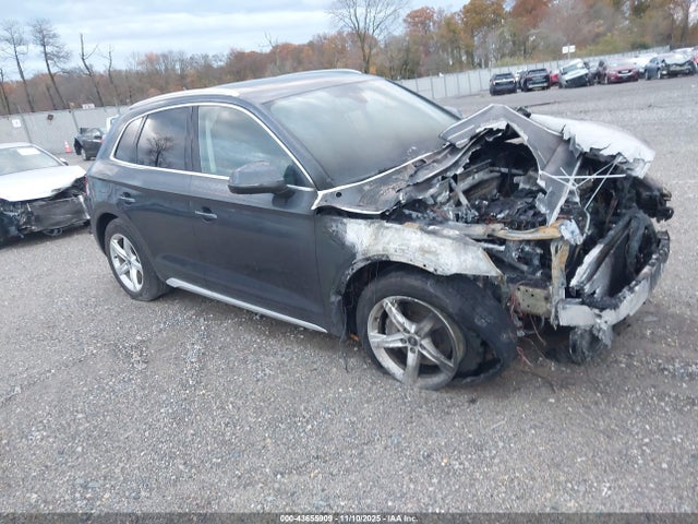 Aukcja sprzedaży 2021 Audi Q5 Premium 45 Tfsi Quattro S Tronic, vin: WA1AAAFY0M2038790, numer aukcji: 43655909