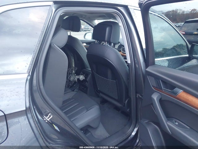Aukcja sprzedaży 2021 Audi Q5 Premium 45 Tfsi Quattro S Tronic, vin: WA1AAAFY0M2038790, numer aukcji: 43655909