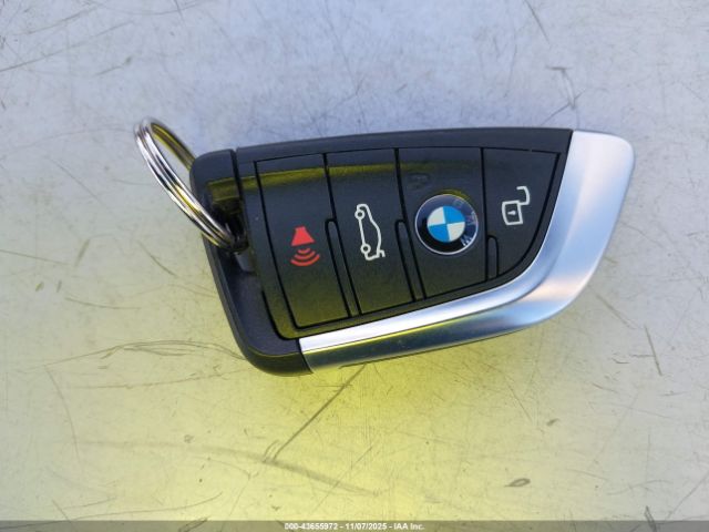 2021 BMW 330I 3MW5R1J07M8B92946 Photo 10