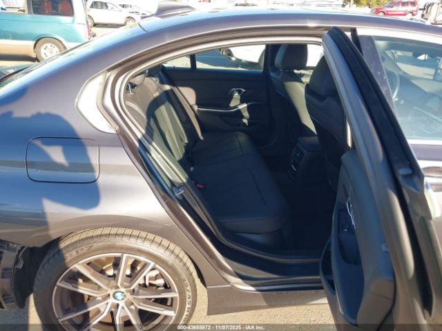 2021 BMW 330I 3MW5R1J07M8B92946 Photo 7