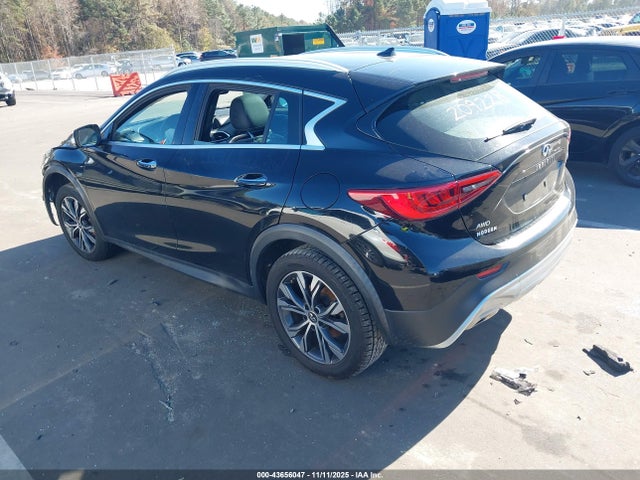 43656047 :رقم المزاد ، SJKCH5CR4HA024530 vin ، 2017 Infiniti Qx30 Premium مزاد بيع