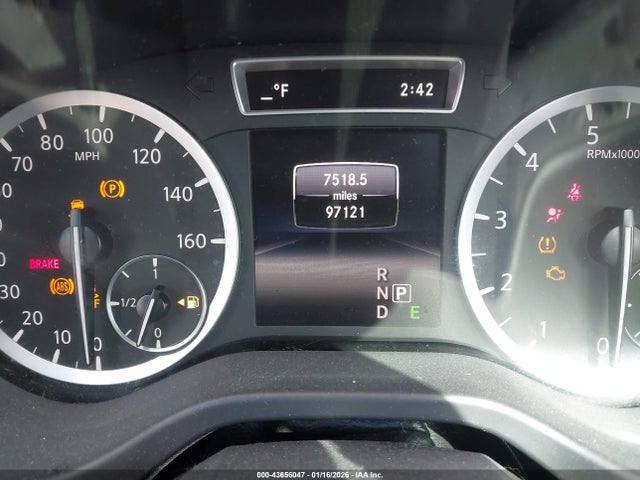 43656047 :رقم المزاد ، SJKCH5CR4HA024530 vin ، 2017 Infiniti Qx30 Premium مزاد بيع