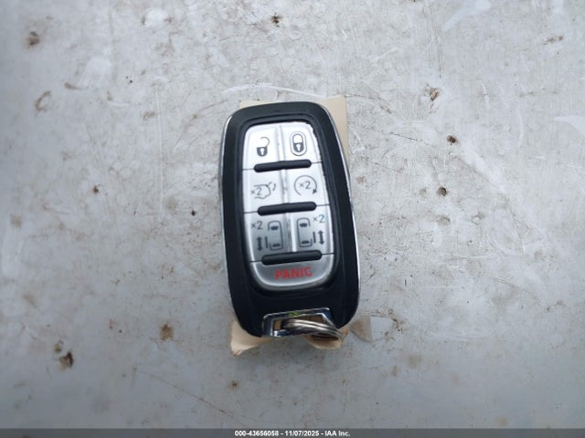 2018 CHRYSLER PACIFICA 2C4RC1EG4JR174316 Photo 10