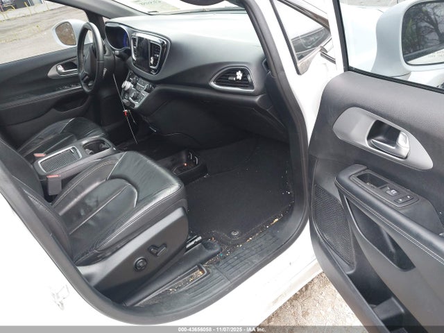 2018 CHRYSLER PACIFICA 2C4RC1EG4JR174316 Photo 4