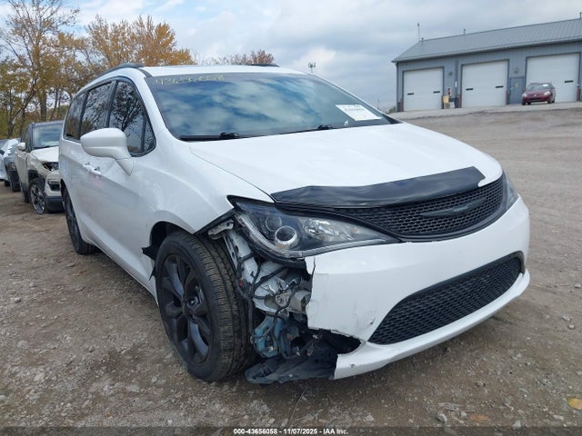 2018 CHRYSLER PACIFICA 2C4RC1EG4JR174316 Photo 5