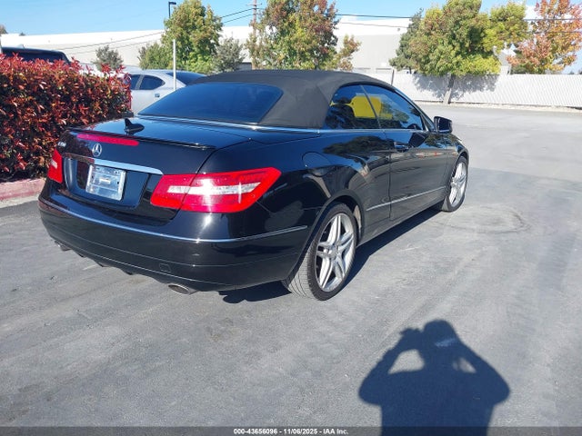 43656096 :رقم المزاد ، WDDKK5KF9DF189788 vin ، 2013 Mercedes-benz E 350 مزاد بيع