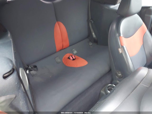 2005 MINI COOPER S WMWRH334X5TF81383 Photo 7