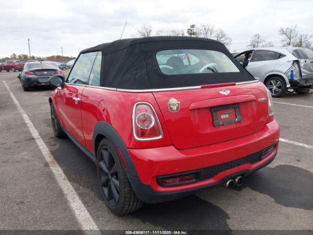 2013 MINI CONVERTIBLE WMWZP3C58DT297757 Photo 2