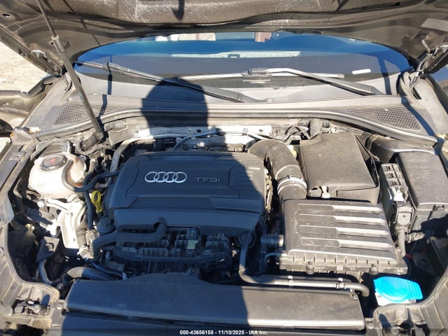 2015 AUDI A3 WAUACGFFXF1011295 Photo 9